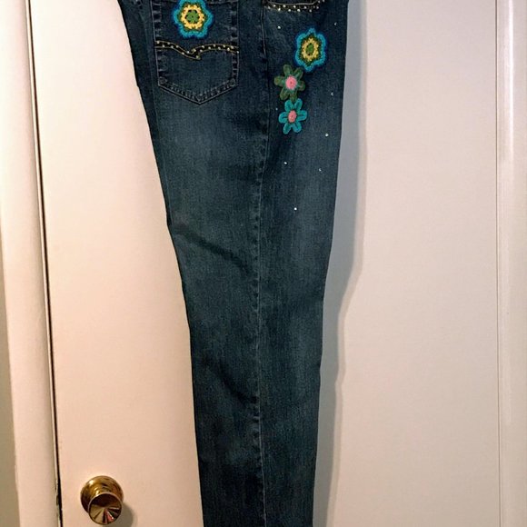 FLORAL STITCH JEANS - Picture 3 of 5